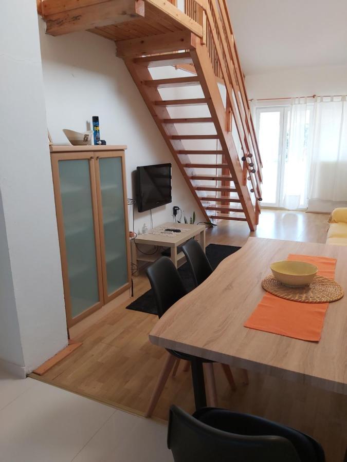 Apartment Niko Vir Luaran gambar