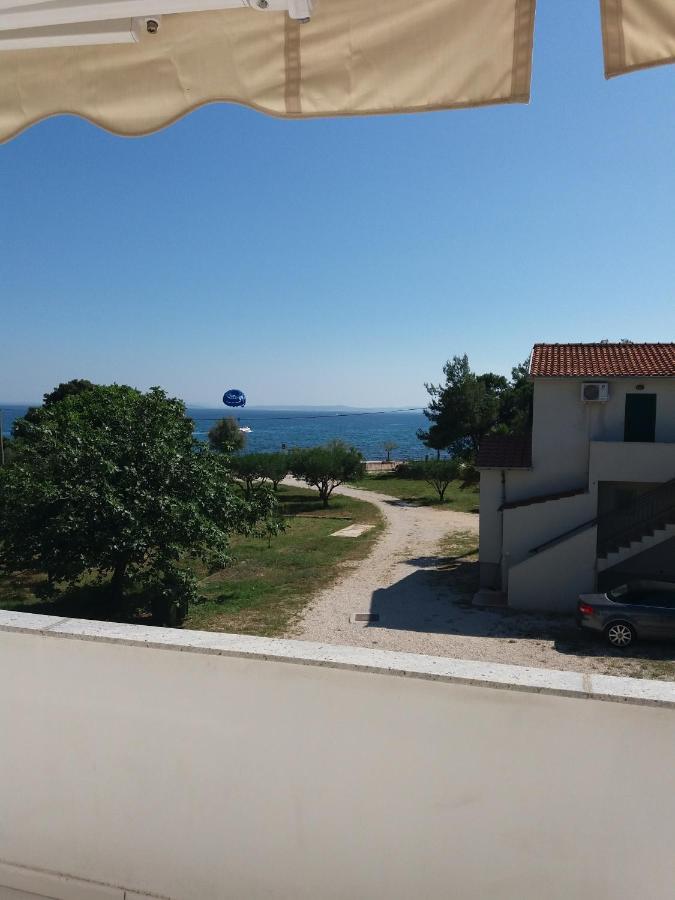 Apartment Niko Vir Luaran gambar