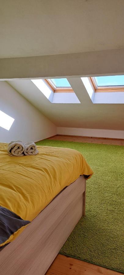 Apartment Niko Vir Luaran gambar
