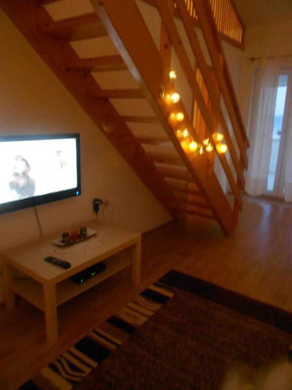 Apartment Niko Vir Luaran gambar